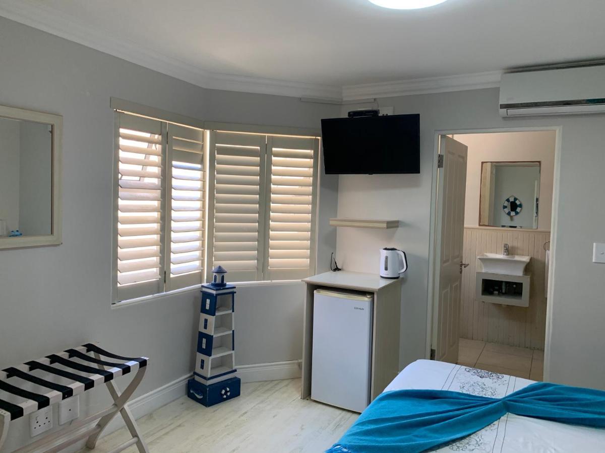 Oceansnest Guest House بلوبيرجستراند المظهر الخارجي الصورة