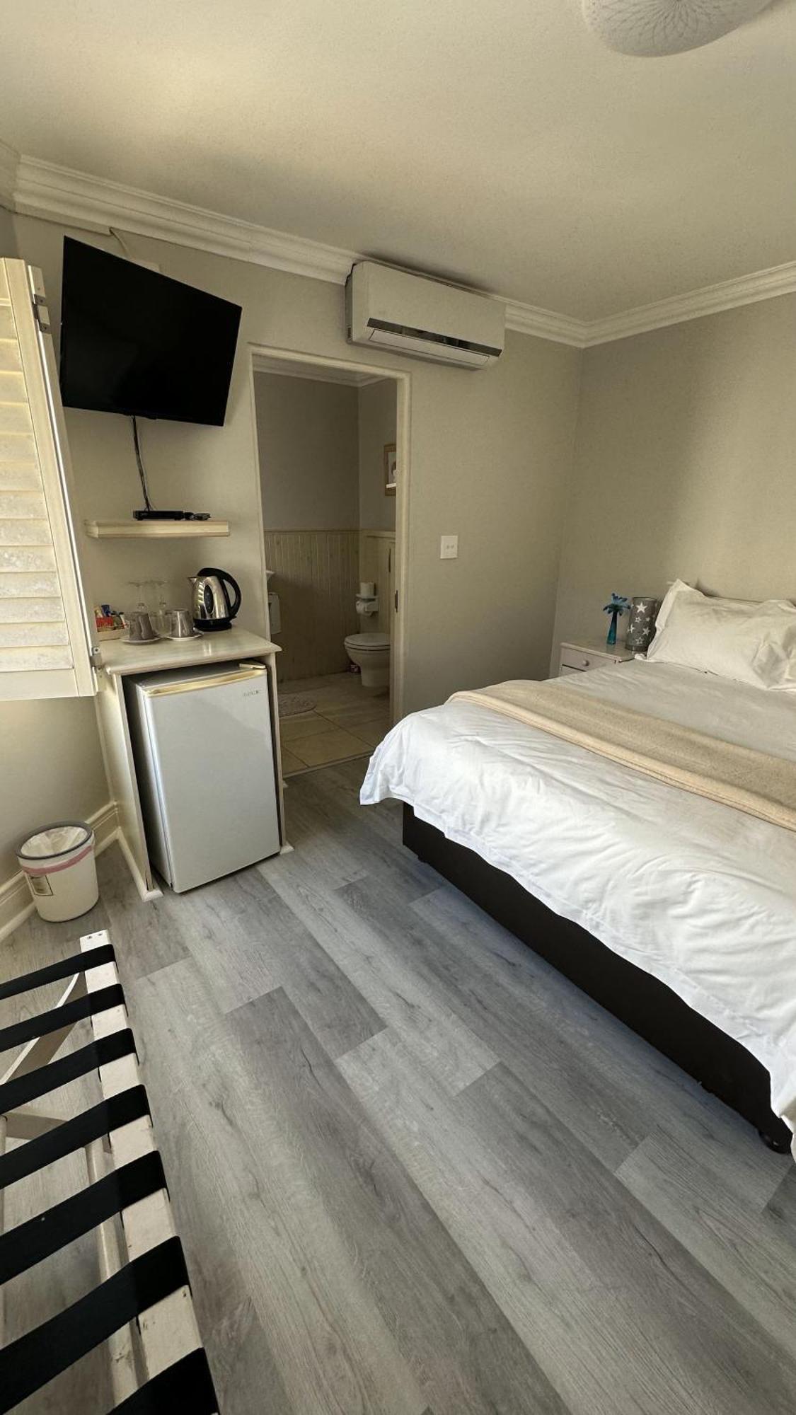 Oceansnest Guest House بلوبيرجستراند المظهر الخارجي الصورة
